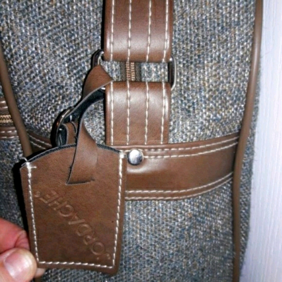 Jordache Travel Bag - Picture 2 of 5